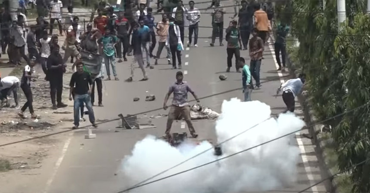 উত্তপ্ত সিলেট নগরী: কোটা সংস্কারের দাবিতে শিক্ষার্থীদের বিক্ষোভ, দফায়-দফায় হামলা-পাল্টা হামলা